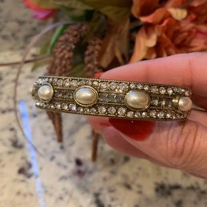 Heidi Daus bangle bracelet